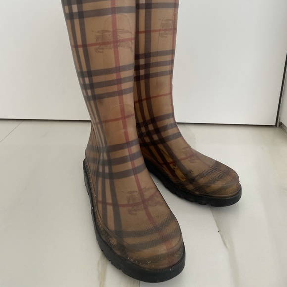 Burberry Haymarket check rain boot size 37 - Picture 2 of 7